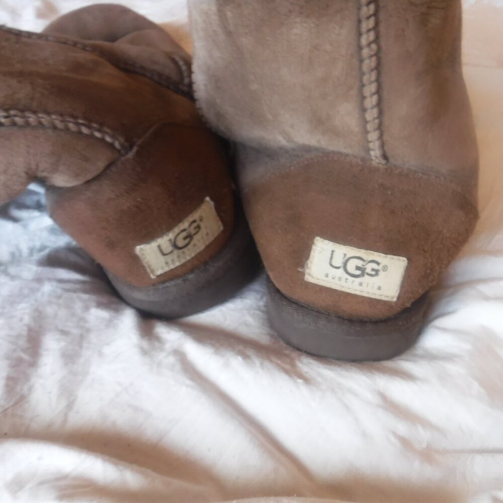 Ugg boots Womens Winter Brown Ugg Boots Size 7 - Picture 8 of 8